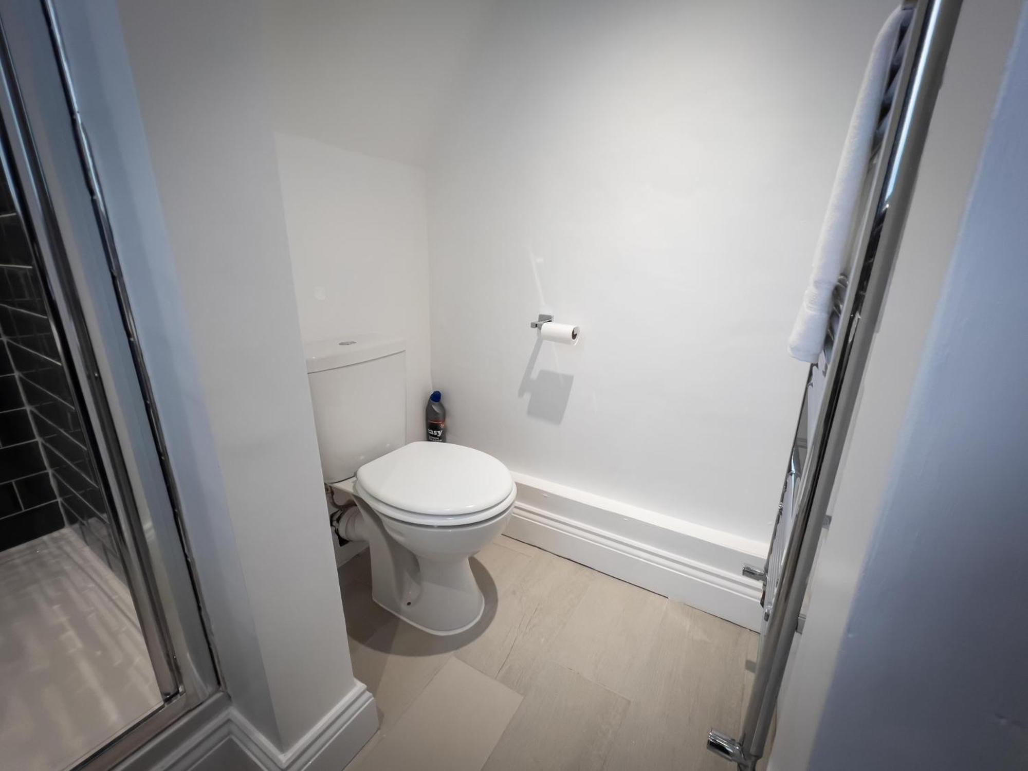 Newly Refurbished 6 Person En-Suite Apartment Tyne & Wear Newcastle Upon Tyne Killingworth Eksteriør billede