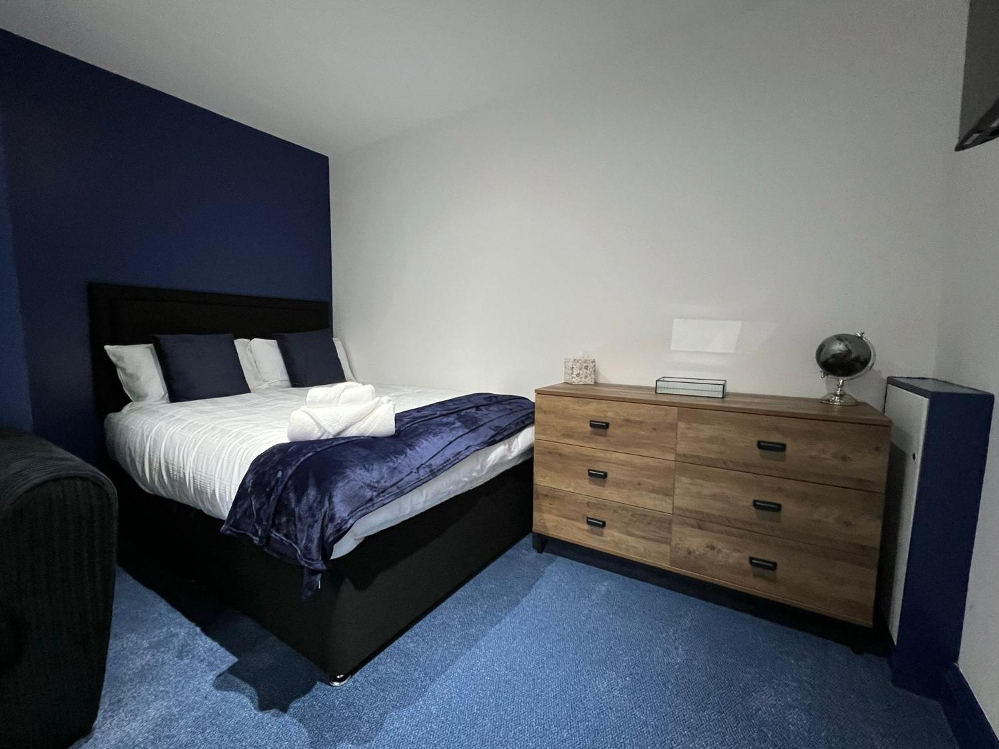 Newly Refurbished 6 Person En-Suite Apartment Tyne & Wear Newcastle Upon Tyne Killingworth Eksteriør billede