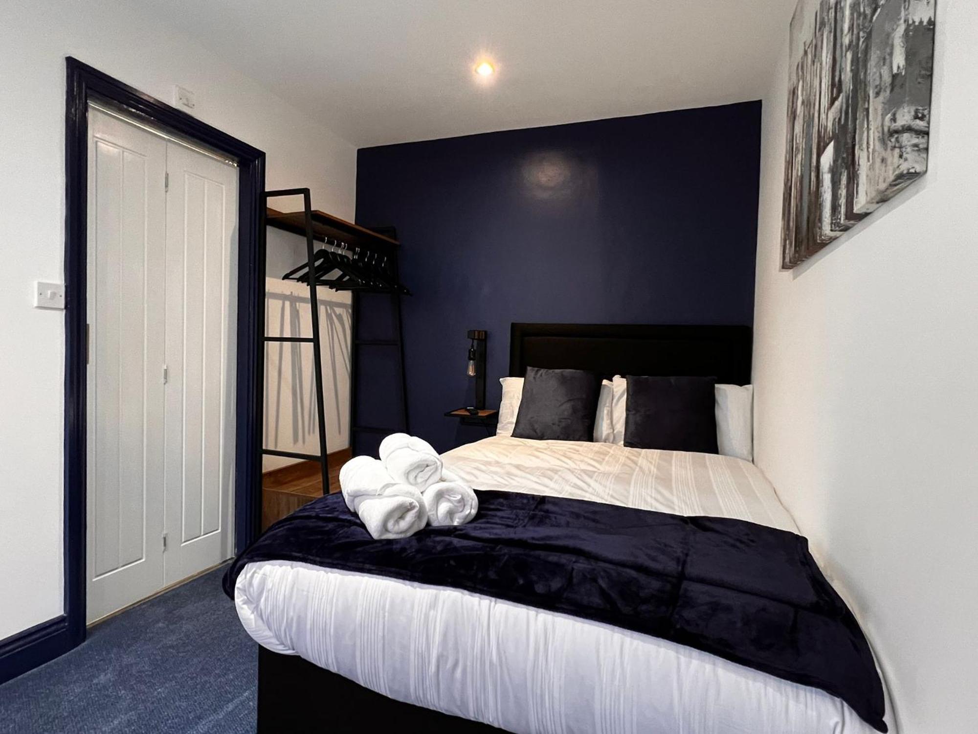 Newly Refurbished 6 Person En-Suite Apartment Tyne & Wear Newcastle Upon Tyne Killingworth Eksteriør billede