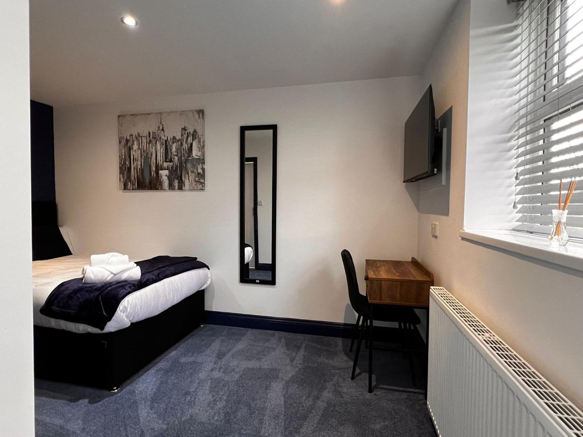 Newly Refurbished 6 Person En-Suite Apartment Tyne & Wear Newcastle Upon Tyne Killingworth Eksteriør billede
